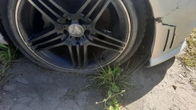 Транспортное средство Mercedes Benz S 500 4 Matic, 2006 года выпуска, цвет - серебристый, VIN WDD2210861A104867, государственный номер Р089СВ29