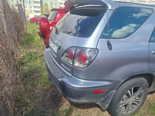 Легковой автомобиль универсал Lexus RX300, 2001 г.в., г/н T109ME124, VIN JTJHF10UX10221646, номер кузова JTJHF10UX10221646, номер двигателя 1172301, цвет серый. Начальная цена продажи 608 000 руб. Задаток 91250 руб.