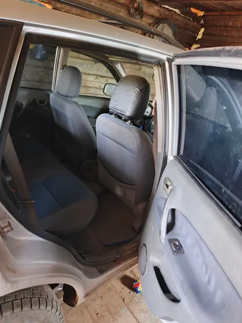 Легковой автомобиль: ЧЕРИ; SUV T11 (SQR7247); 2007 г.в., г/н Н238ОЕ75, цвет серый, VIN: XUVDB14B170005301., номер кузова (прицепа): XUVDB14B170005301. ПТС отсутствует. Передний бампер в сколах, повреждения лакокрасочного покрытия, решетка радиатора присутствует, задний бампер присутствует, отсутствует двигатель, машина не на ходу, около бензинового бака вмятина, по всему кузову ТС имеется повреждения лакокрасочного покрытия в виде царапин и сколов, руль присутствует
