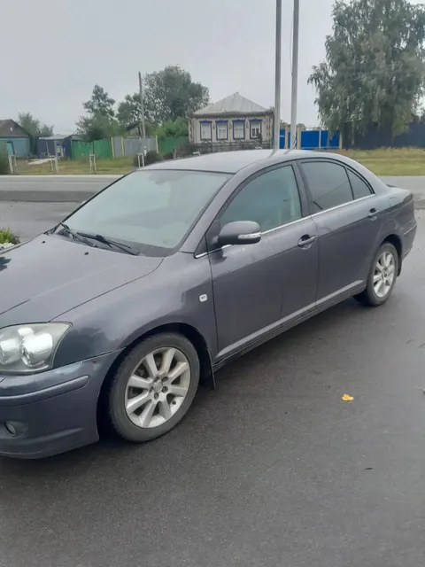 Легковой автомобиль TOYOTA AVENSIS