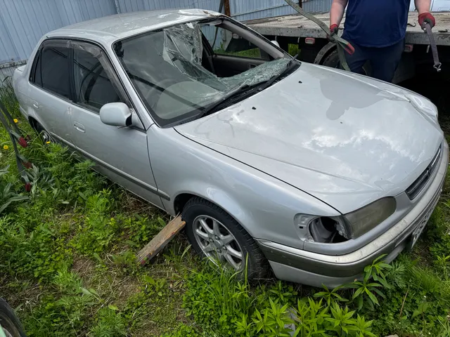 Автомобиль марки Toyota Corolla гос номер Х883УС27, 1989 г.в., № кузова NCP815225861.