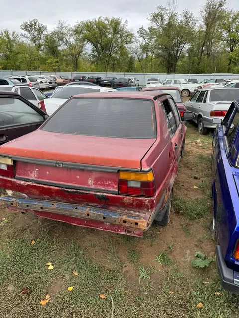 Лот №11 – Легковой автомобиль Volkswagen Jetta, 1986 г.в., (64-011380)
