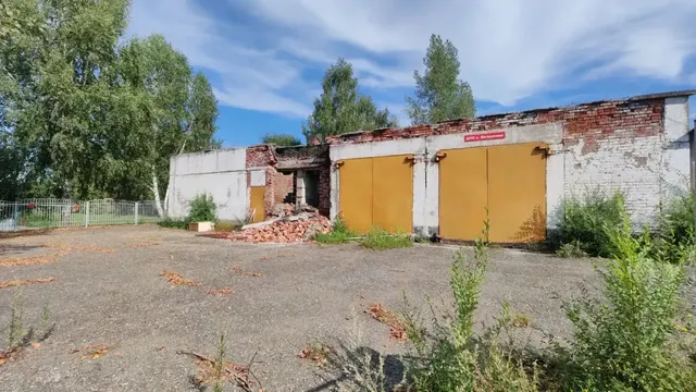 Нежилое здание 42:09:0101001:2135/площадь 312,4 кв.м; земельный участок 42:09:0101001:3400/площадь 1069  кв.м