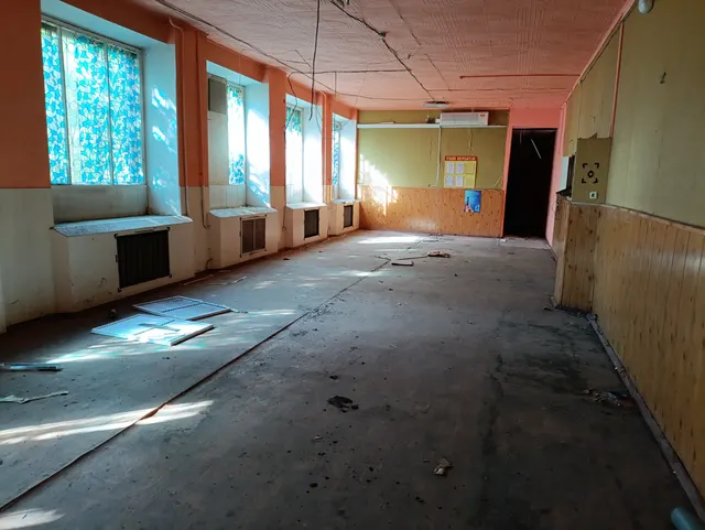 Нежилое  помещение,  площадью 506,9 кв.м, кадастровый номер 27:22:0040208:411, имеющее местоположение: Хабаровский край, г. Комсомольск-на-Амуре, ул. Розы Люксембург, д. 26, пом. I (1-18, 21-34)