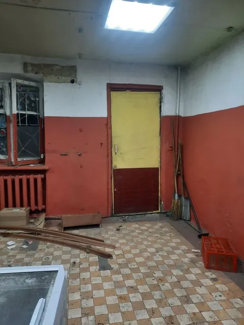 Нежилое помещение, расположенное по адресу: г. Иркутск,                          ул. Воронежская, д. 7а, пом. 17, общей площадью 126,4 кв.м, кадастровый номер: 38:36:000031:19895