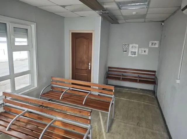 Право заключения договора аренды торговой площади 8,2 кв.м. муниципального имущества теплая автобусная остановка «Аэропорт», расположенная по адресу: Республика Саха (Якутия), г. Якутск, ул. Маганский тракт (в сторону города)