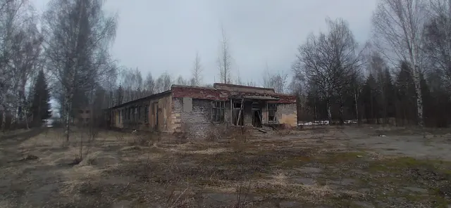 Здание, назначение: нежилое, наименование: кухня - столовая 100, площадь 1851,5 кв.м, этаж:1 , в т.ч. подземных:0,  кадастровый номер 37:25:030101:325, адрес объекта: Ивановская область, г. Кинешма, ул. Котовского, д. 2, совместно с земельным участком, кадастровый номер 37:25:030101:484, площадь 12528+/-39 кв.м, категория земель: земли населенных пунктов, разрешенное использование: легкая промышленность, адрес объекта: Ивановская область, г. Кинешма, ул. Котовского, д. 2.