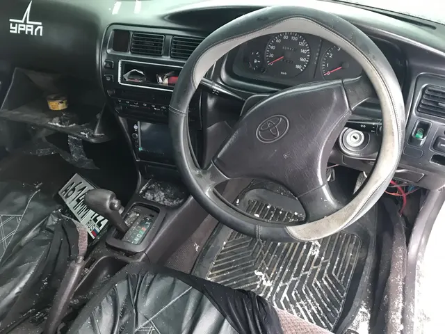Транспортное средство (в виде реализация прямого назначения) 1.Автомобиль TOYOTA СOROLLA, 1993 г.в., А614ММ122, идентификационный номер  АЕ1003074918, (Б/У, вокруг по кузову присутствуют сколы, ключи и документы отсутствуют). 2. Автомобиль TOYOTA СOROLLA FIELDER, 2010 г.в., H492KT154,№ кузова NZE1419172254 (ТС в рабочем состоянии, документы и ключи в наличии).