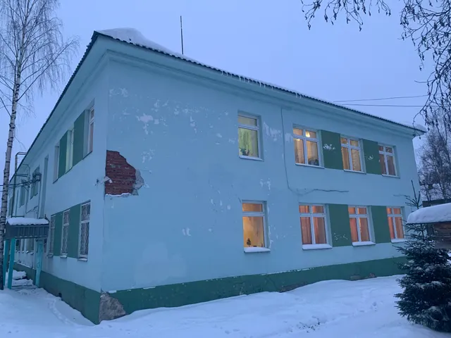 Земельный участок, местоположение: Архангельская область, городской округ «Город Архангельск», г. Архангельск улица Победы, дом 18, корпус 4, площадь 3665 кв.м, кадастровый номер: 29:22:012008:31, с расположенным на нем объектами недвижимого имущества: здание детского сада № 83, кадастровый номер 29:22:012008:94, здание котельной, кадастровый номер 29:22:012008:93.