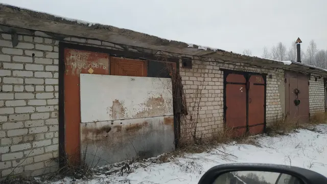 Здание, назначение: гараж, площадью 23,6 кв.м, кадастровый номер  59:07:0010705:1111 и  земельный участок площадью 24 кв.м, кадастровый номер 59:07:0010705:1430