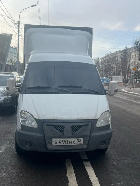 Грузовой бортовой автомобиль марка/модель 278831, 2011 г.в., г/н В490НХ03, VIN Х8В278831В00007806, номер кузова 330230В0131905, номер шасси отсутствует, номер двигателя А0304868, цвет белый. Начальная цена продажи 522 000 руб. Задаток 78320 руб.
