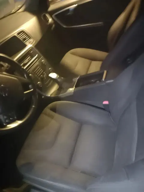 (повт) Д-к Солдатенко Н.В. А/м VOLVO S60, г/в 2012, г/н Р041РС193, VIN YV1FS45HBD2196641. Обременение:залог,арест, н/ц 810 900,00 руб., з-к 162 180,00 руб., ш/а 8 109,00 руб.
