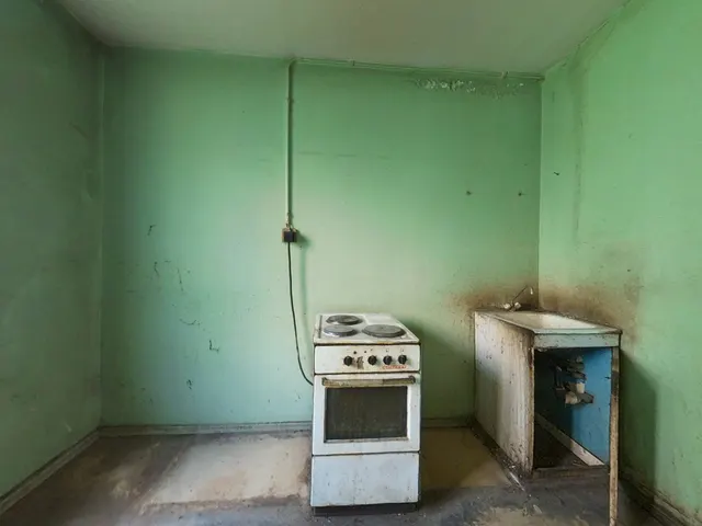 Продажа имущества, находящегося в собственности города Москвы, жилое помещение по адресу: г. Москва, пр. Якушкина, д. 1, кв. 144, общей площадью 52,6 кв. м (этаж № 1), кадастровый номер: 77:02:0008006:3307