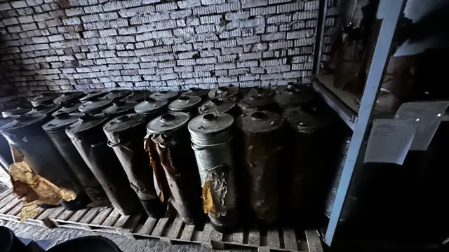 Высвобождаемое движимое военное имущество (имущество продовольственной службы)