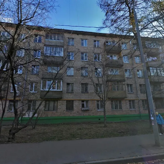 1/2 доля в праве общей долевой собственности на квартиру пл.43,5кв.м по адресу: Российская Федерация, город Москва, вн.тер.г. муниципальный округ Коптево, улица Генерала Рычагова, дом 6, квартира 3, к/н 77:09:0003003:1922