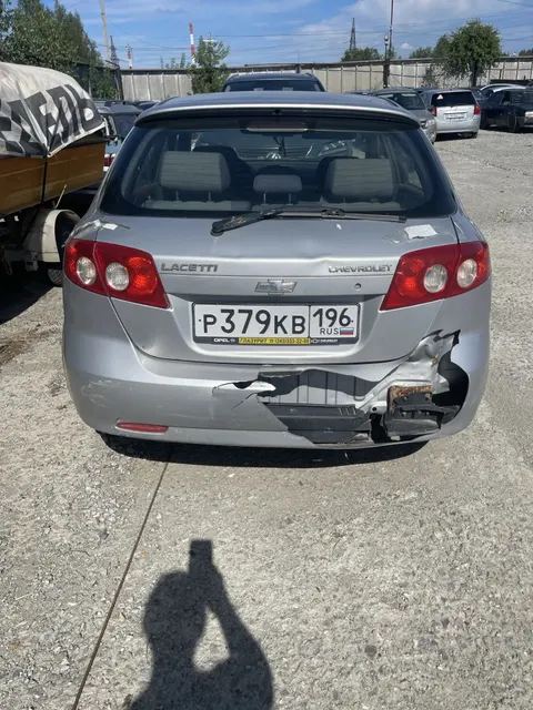 Автомобиль Шевроле Лачетти г.н. Р 379 КВ 196, 2005 г. в.. VIN KL1NF486J6K271592