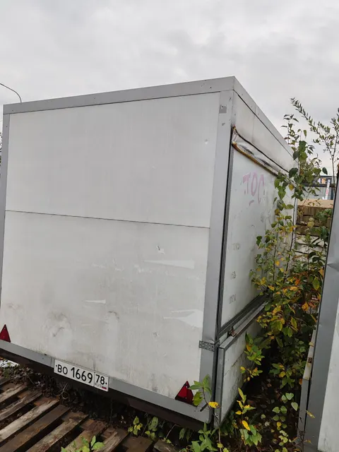 Автоприцеп белый ГРЗ ВО166978
