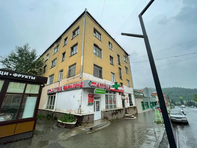 Помещение, назначение: нежилое, площадь: 64,1 кв. метра, этаж: № 02, кадастровый номер: 74:25:0303214:176, расположенное по адресу: Челябинская область, г. Златоуст, ул. Косотурская, д. 2, пом. 3