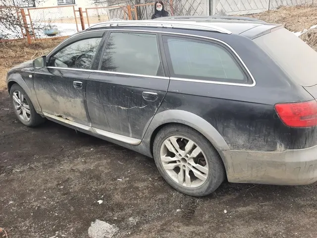 Автомобиль Audi A6 Allroad Quattro, 2006 года выпуска, цвет - черный, государственный номер В651ОА41, идентификационный номер (VIN) WAUZZZ4F27N025086, номер кузова WAUZZZ4F27N025086, номер двигателя BVJ002431, мощность двигателя - 350 л.с, объем двигателя - 4163 куб. см.