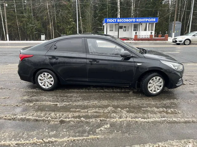 Легковой автомобиль марки HYUNDAI TUCSON 2.0 GLS MT, 2004 г.в., цвет серебристый, г/н У141ОK43, VIN: KMHJN81BP5U033987