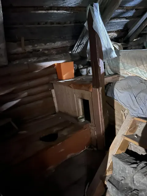 Здание,  площадью 49,3 кв.м. , с кадастровым  номером 53:02:0100901:167 ,  расположенное по адресу: Российская Федерация, Новгородская область, муниципальный округ Боровичский, деревня Шиботово, дом 51, с земельным участком  площадью  1182 кв.м. с кадастровым номером 53:02:0100901:65, расположенным по адресу: Российская Федерация, Новгородская область, муниципальный округ Боровичский, деревня Шиботово, земельный участок 51