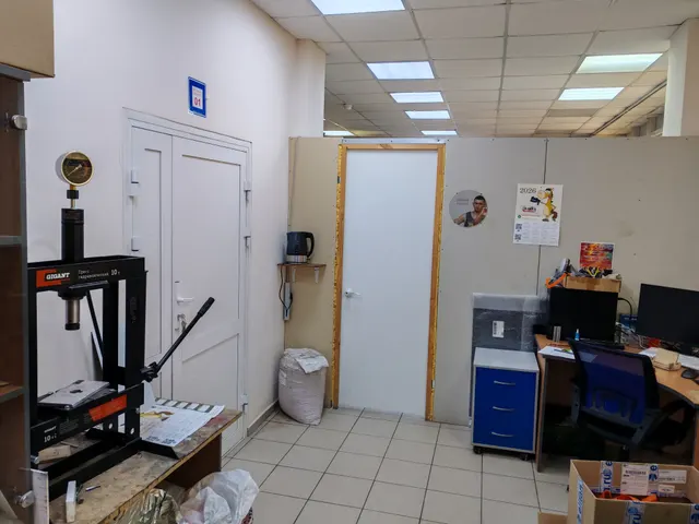 Помещение № 9 на 2 этаже площадью 81,4 кв.м. по адресу: 440067, г. Пенза, ул. Дружбы, стр. 6