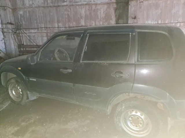 Автомобиль CHEVROLET-NIVA 212300-55