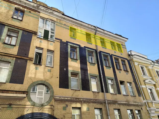 Продажа имущества, находящегося в собственности города Москвы, жилое помещение по адресу: г. Москва, пер. Большой Казённый, д. 10, стр. 1, кв. 9 общей площадью 139,9 кв. м (Этаж № 4, кв. 9), кадастровый номер: 77:01:0001029:1763