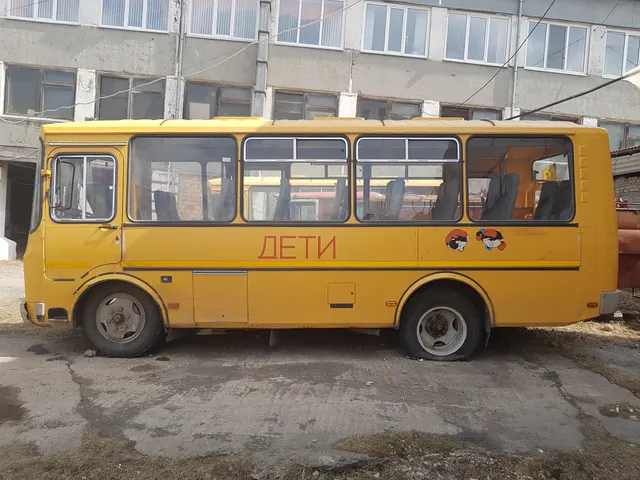 ПАЗ 32053-70, автобус для перевозки детей, ПТС 52 МР 272661 от 11.12.2007, VIN X1М3205ЕХ70011009, модель, № двигателя: 523400 71026865, кузов X1М3205ЕХ70011009, цвет – желтый, год изготовления – 2007, государственный регистрационный знак Е159АА24