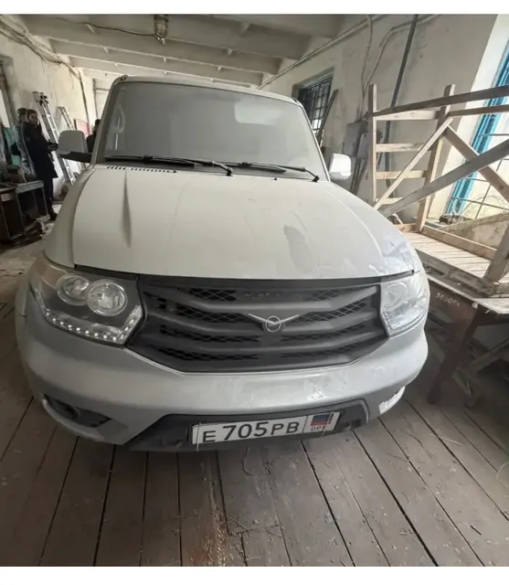Должник ГУП ДНР "РЦ "ТОРГОВЫЙ ДОМ "УГОЛЬ ДОНБАССА". Автомобиль легковой пикап UAZ PICKUP, 2021 г.в., регистрационный номер E705РВDPR, цвет серый, VIN: XTT236320M1015706, ЕЕ026371. Нач. цена: 647867,58 руб., в т.ч. НДС 22%. Задаток: 97 200 руб.