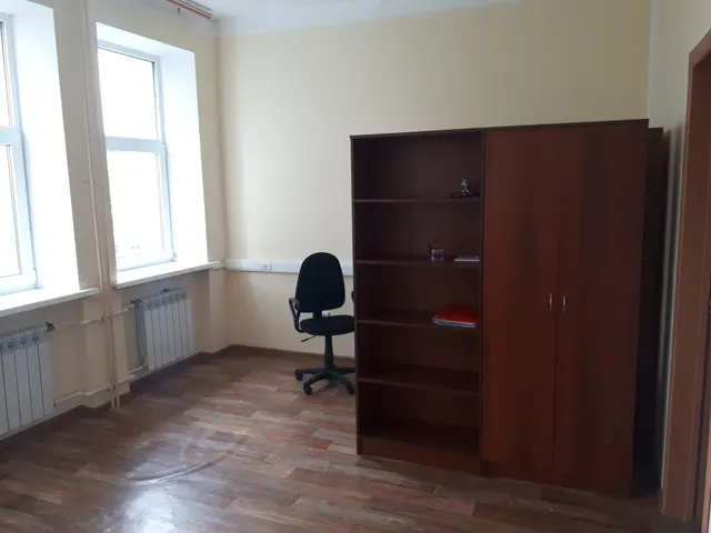 Помещение № 85 на 2 этаже площадью 24,2 кв.м. по адресу: 442890, Пензенская область, г. Сердобск, ул. Островского, зд.10В