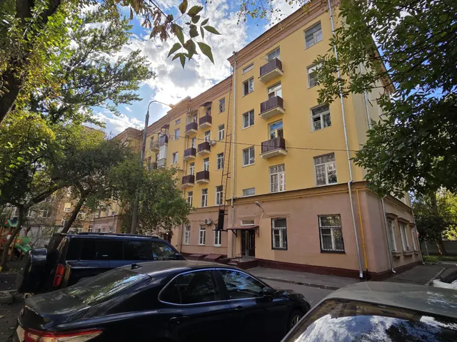 Продажа имущества, находящегося в собственности города Москвы, жилое помещение по адресу: г. Москва, 1-й Балтийский переулок, д. 4, кв. 20, ком. 3, площадью 15,0 кв.м, (этаж № 03), кадастровый номер: 77:09:0004004:6774 