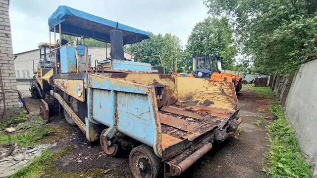 продажа посредством публичного предложения в электронной форме в электронной форме движимого имущества, принадлежащего на праве собственности АО «ЯРДОРМОСТ» в составе: асфальтоукладчик, модель: СД-404Б, государственный регистрационный знак 6719хт76 