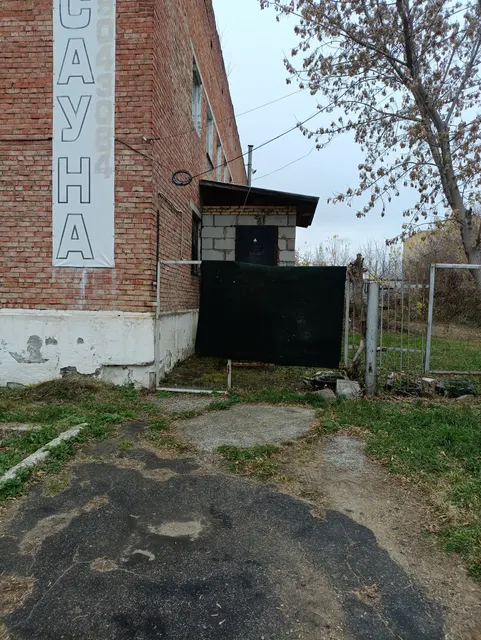 Нежилое помещение общей площадью 163,0 кв.м. расположенное на первом этаже нежилого здания по адресу: Челябинская область, г.Кыштым,ул. Ю.Ичевой,148 (здание городской бани)
