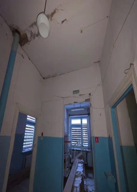 Государственное имущество, находящееся в собственности Республики Коми, расположенное по адресу: Республика Коми, г. Сосногорск, пгт. Войвож, ул. Больничная, д. 4а, строен. 3,  с земельным участком
