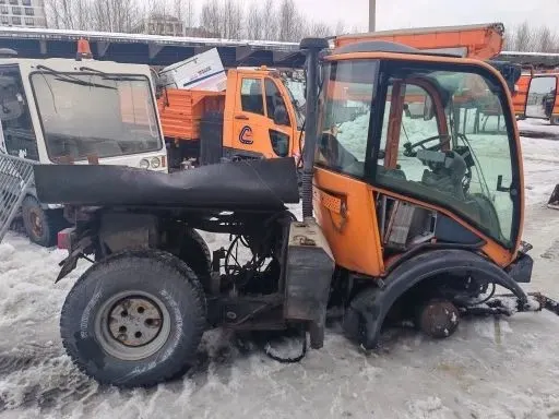 Коммунальная машина HOLDER M480