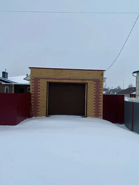 Нежилое здание, пл. 60 кв.м., к/н 16:08:020121:668 и земельный участок, пл. 602 кв.м., к/н 16:08:020121:994 по адресу: РТ, м.р-н Апастовский, пгт.Апастово, ул.С.Заляла, д.2. Начальная цена – 885 500,00 руб. (1673 (I), Вилданов И.Ф.)