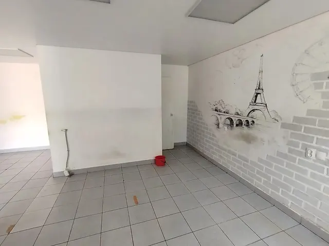 Нежилое помещение,  находящееся в казне городского округа город Кумертау Республики Башкортостан, расположенное по адресу: Республика Башкортостан,  город Кумертау, ул. Логовая, д. 3, помещение 2,  с кадастровым номером  02:60:010112:890