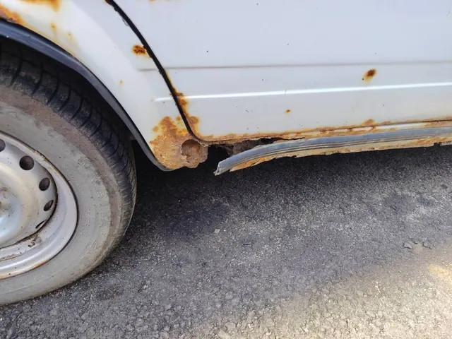 Автомобиль легковой  Идентификационный номер, VIN: XTA21074D72549025 Марка, модель ТС:  ВАЗ 21074,  LADA 2107 Тип ТС: легковой; Категория ТС: D;  Год изготовления ТС: 2007 Модель, № двигателя: 21067, 8837654 Шасси, рама: отсутствует; Кузов: 2549025;  Цвет: ярко-белый Мощность двигателя: 74.1 л.с.(54.5 кВт) Рабочий объем двигателя: 1568 куб.см Экологический класс: второй  Паспорт транспортного средства: 63 МК 933066