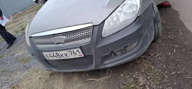 Легковой автомобиль Chery M11, 2012 г.в., г/н Е448КК761К, VIN LVVDB11B9CD197450, серого цвета, повреждения ЛКП на бампере, повреждена передняя правая дверь, на капоте небольшое пробитие, правое стекло заднего вида разбито, левая фара заднего хода (противотуманная) повреждена, на декоративной накладке левой задней двери содрана краска, в залоге, должник Артемова Н.П., (Поручение ТУ Росимущества в РО от 20.07.2026 № 61-983-У). Адрес (местоположение): г. Батайск, ул. Огородная, д. 54.