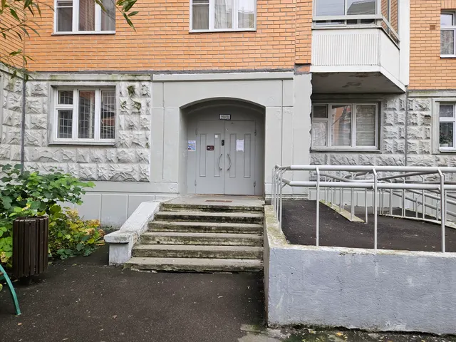 Продажа имущества, находящегося в собственности города Москвы: жилое помещение по адресу: Московская обл., пгт. Голубое, ул. Родниковая, корп. 4, кв.186 общей площадью 36,6 кв.м, кадастровый номер: 50:09:0070106:3162