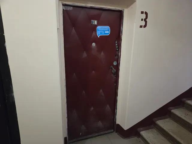 Продажа имущества, находящегося в собственности города Москвы, жилое помещение по адресу: г. Москва, пр-кт Мира, д. 131, кв. 25, общей площадью 43,3 кв. м (этаж № 3), кадастровый номер: 77:02:0018010:1243
