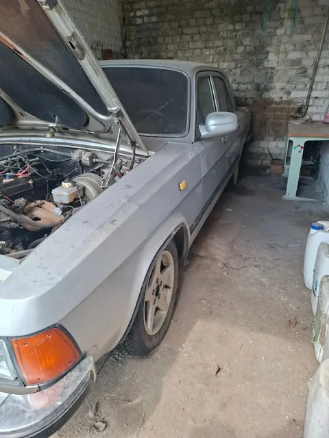 Легковой автомобиль газ3102 р891нм