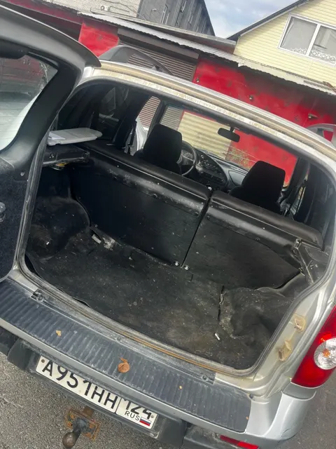 Автомобиль легковой CHEVROLET NIVA 212300-55, № двигателя 2123, 0311040 шасси (рама) № отсутствует, кузов (кабина, прицеп) № X9L212300A0298665, цвет кузова светло-серебристый металлик, (VIN) X9L212300A0298665