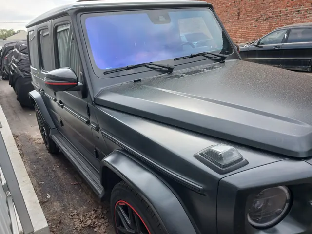 Легковой автомобиль MERCEDES BENZ AMG G63, 2018 года выпуска, идентификационный номер (VIN): WDB4632761X309864, № кузова (прицепа): WDB4632761X309864, шасси (рамы): отсутствует, мощность двигателя: 585 л.с., 430,3 кВт, объем двигателя: 3982 куб.см, цвет: черный, гос. номер Т199РН797