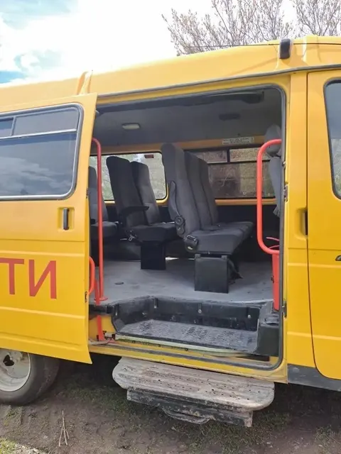Автобус специальный для перевозки детей, ГАЗ - 322121