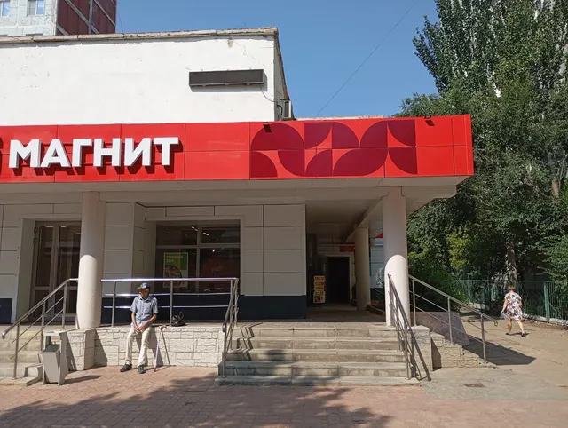 право заключения договоров аренды муниципального имущества - нежилого помещения,  расположенного  по адресу:  г. Астрахань,Советский  район, ул.  Кубанская, д. 72в, пом. 4а, к. 8, общей площадью 12,5 кв.м, кадастровый номер 30:12:030054:3231