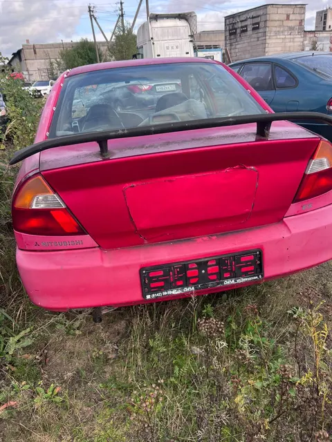 Автомобиль «Mitsubishi Мираж»