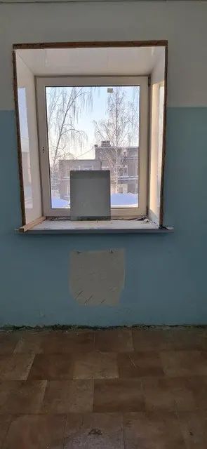 Нежилое здание, назначение: нежилое, наименование магазин, общей площадью 118,0 кв. м., расположенное по адресу: Иркутская область, городской округ город Братск, город Братск, жилой район Центральный, тупик Крылатый, здание 4А. Целевое назначение объекта: для организации торговли промышленными и продовольственными товарами (в том числе кондитерскими и хлебобулочными изделиями) без реализации алкогольной продукции, для организации размещения пункта выдачи товаров.