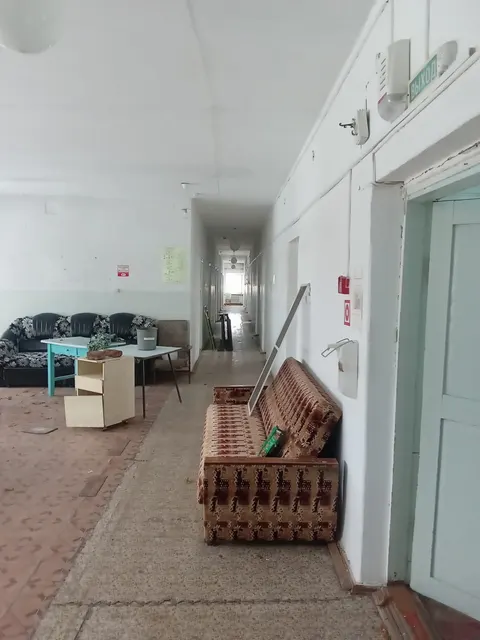 - нежилое здание общей площадью 931,1 кв. м,  кадастровый номер 42:11:0104003:1952, расположенное по адресу: Кемеровская область – Кузбасс, Промышленновский муниципальный округ, с. Тарасово, ул. Центральная, двлд. 96в. - земельный участок общей площадью 2706,02 кв. м, кадастровый номер 42:11:0104003:467, расположенный по адресу: Кемеровская область – Кузбасс, Промышленновский муниципальный округ, с. Тарасово,  ул. Центральная, з/у 96в.